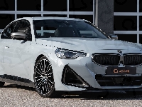 BMW M2, M240I