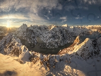 Rzeka Esla, Ośnieżone, Picos de Europa, Hiszpania, Masyw, Góry Kantabryjskie, Wschód słońca