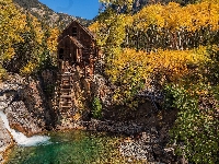 Jesień, Crystal Mill, Młyn, Rzeka, Skały, Stan Kolorado, Stany Zjednoczone, Crystal River, Drzewa