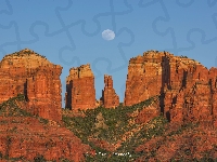 Krzewy, Wschód słońca, Księżyc, Czerwone, Cathedral Rocks, Arizona, Stany Zjednoczone, Skały, Sedona